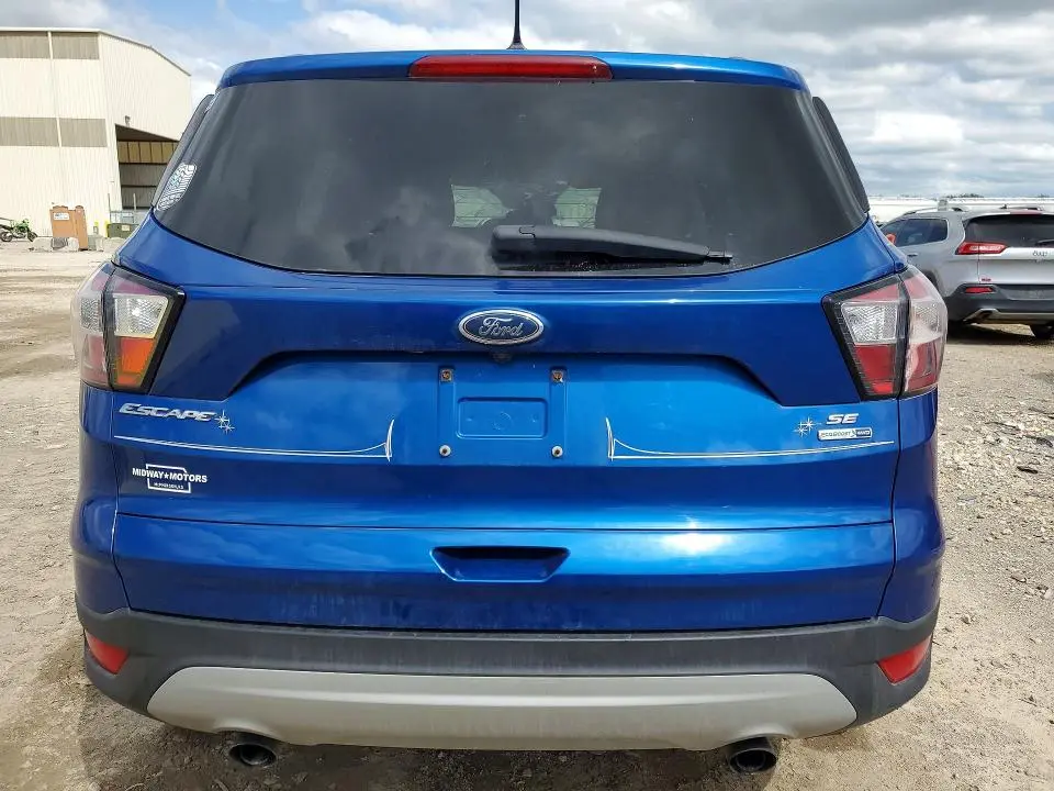 2018 FORD ESCAPE SE  