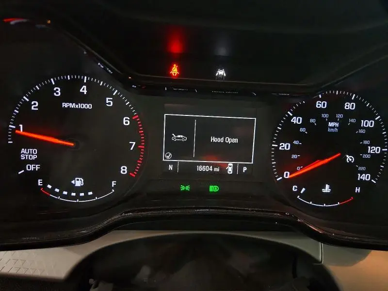 2025 CHEVROLET TRAX LS  