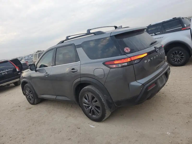2023 NISSAN PATHFINDER SV  