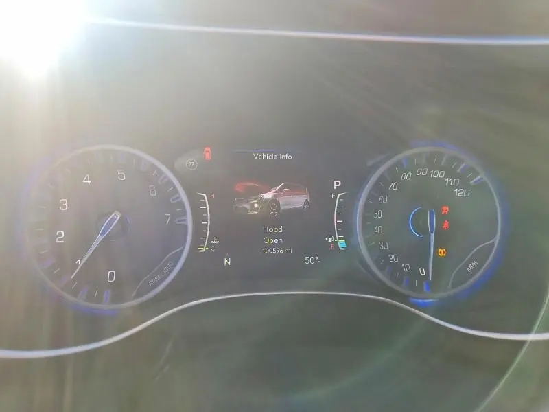 2017 CHRYSLER PACIFICA LIMITED  