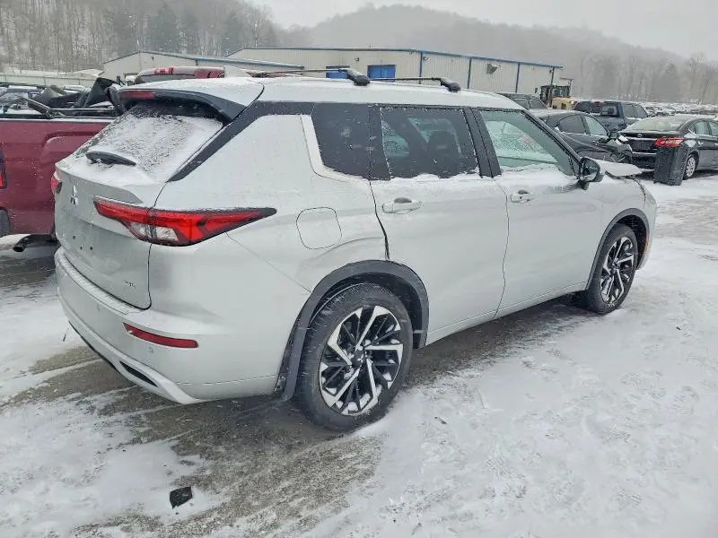 2022 MITSUBISHI OUTLANDER SEL  