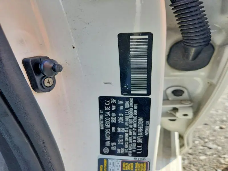 2017 KIA FORTE LX  