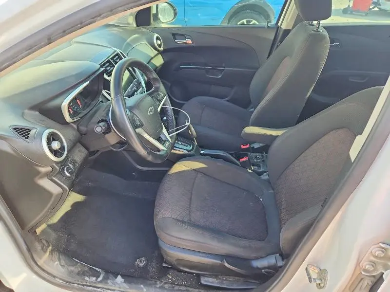 2019 CHEVROLET SONIC LT  