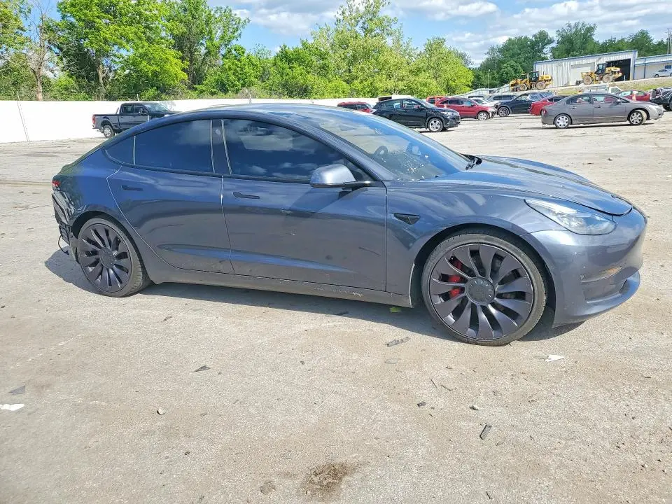2021 TESLA MODEL 3   