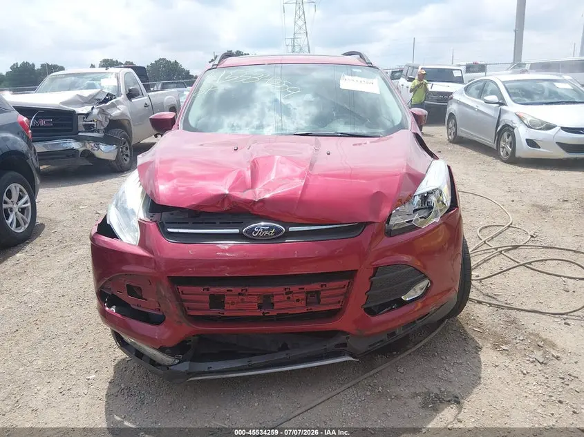 2016 FORD ESCAPE SE