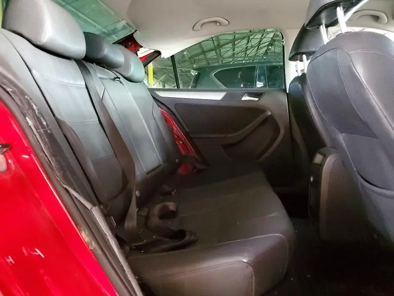 2012 VOLKSWAGEN JETTA SEL  