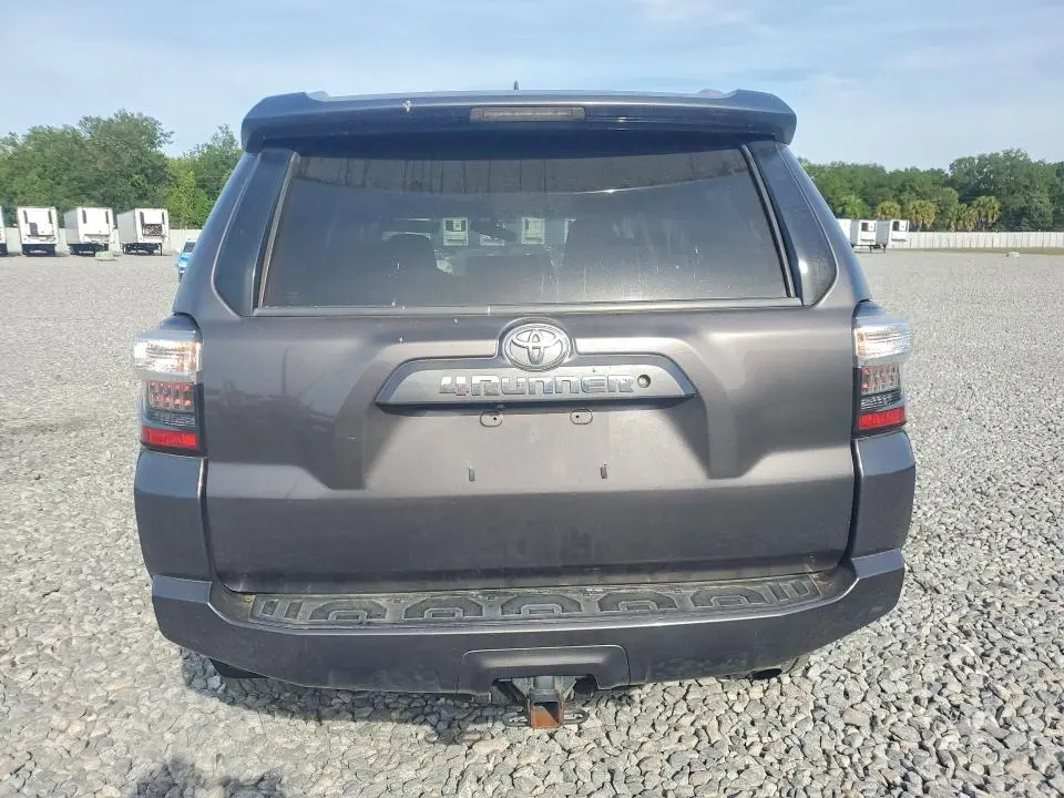 2017 TOYOTA 4RUNNER SR5  