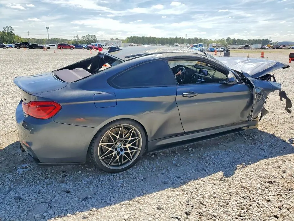 2018 BMW M4   