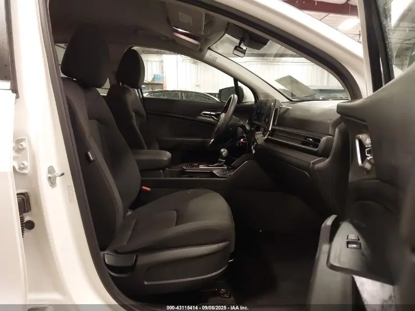 2024 KIA SPORTAGE LX