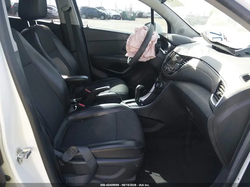 2019 CHEVROLET TRAX LT
