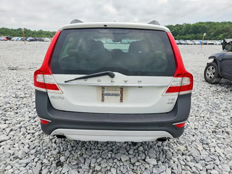 2016 VOLVO XC70 T5 PREMIER  