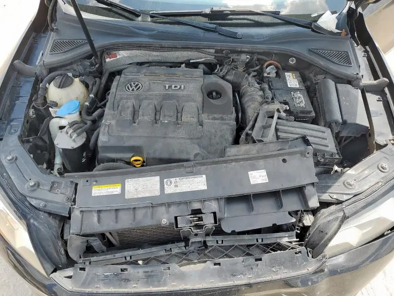 2015 VOLKSWAGEN PASSAT SEL  