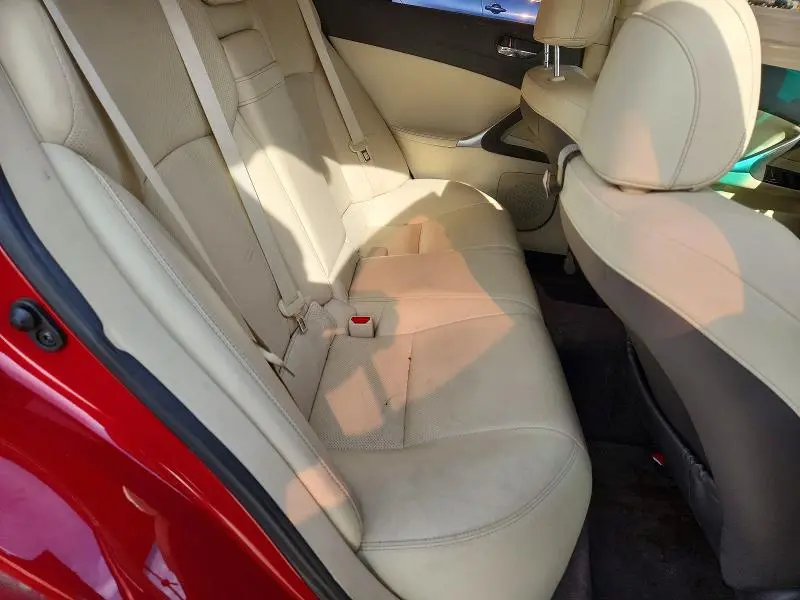2011 LEXUS IS 250  