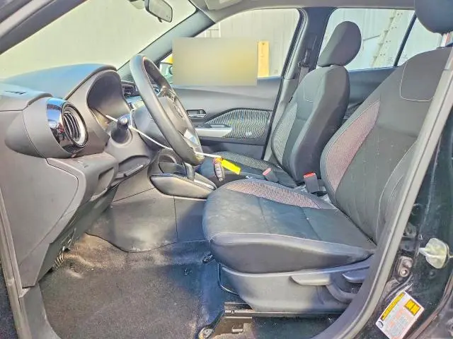 2019 NISSAN KICKS SV  