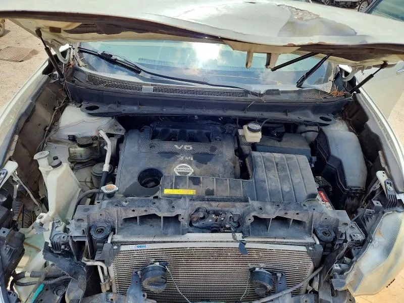 2010 NISSAN MURANO S  