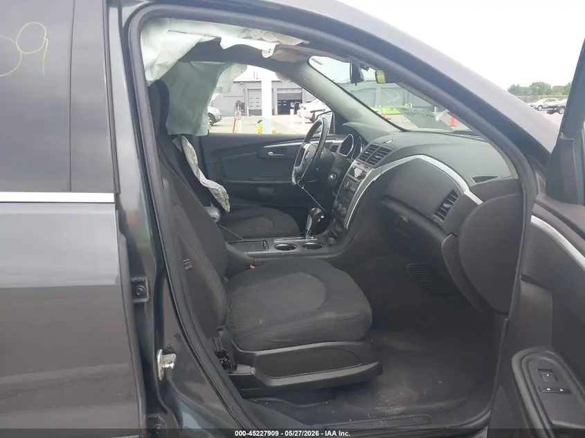 2011 CHEVROLET TRAVERSE 1LT