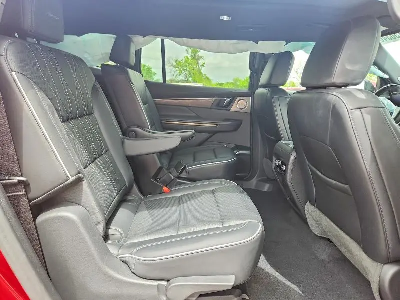 2025 BUICK ENCLAVE AVENIR  