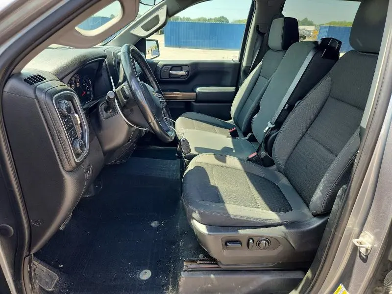2020 CHEVROLET SILVERADO K1500 LT  