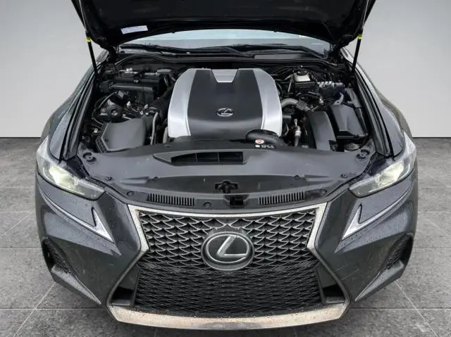 2019 LEXUS IS 300  