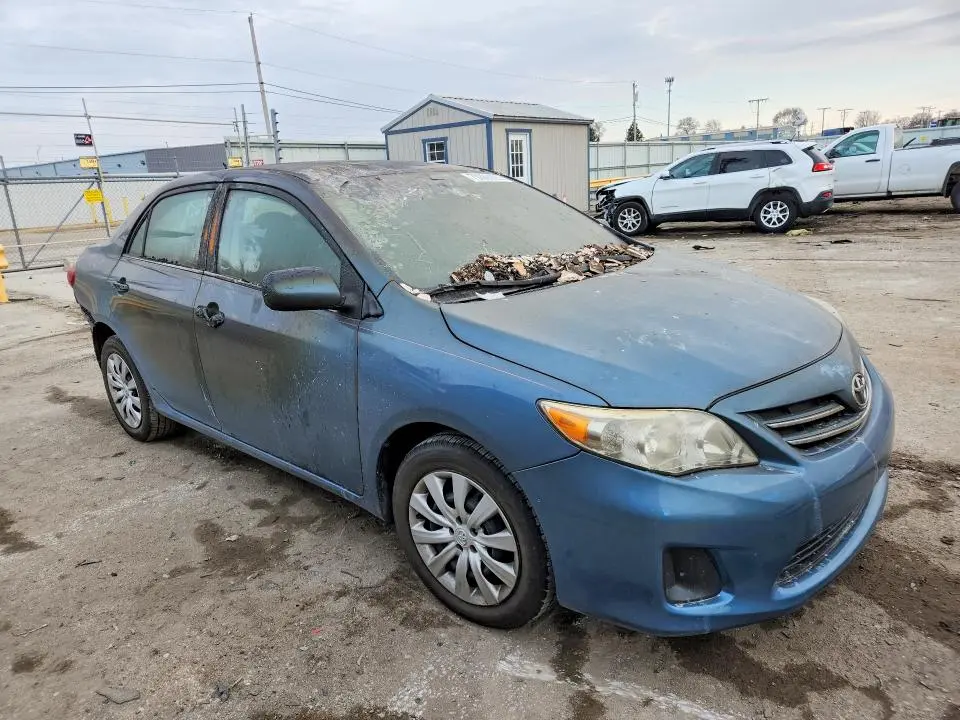 2013 TOYOTA COROLLA LE  