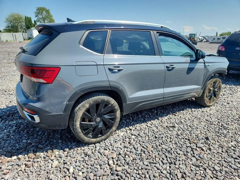 2024 VOLKSWAGEN TAOS SE  