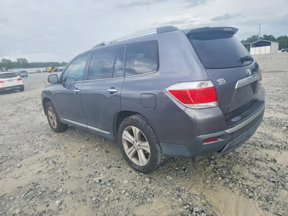 2011 TOYOTA HIGHLANDER LIMITED  