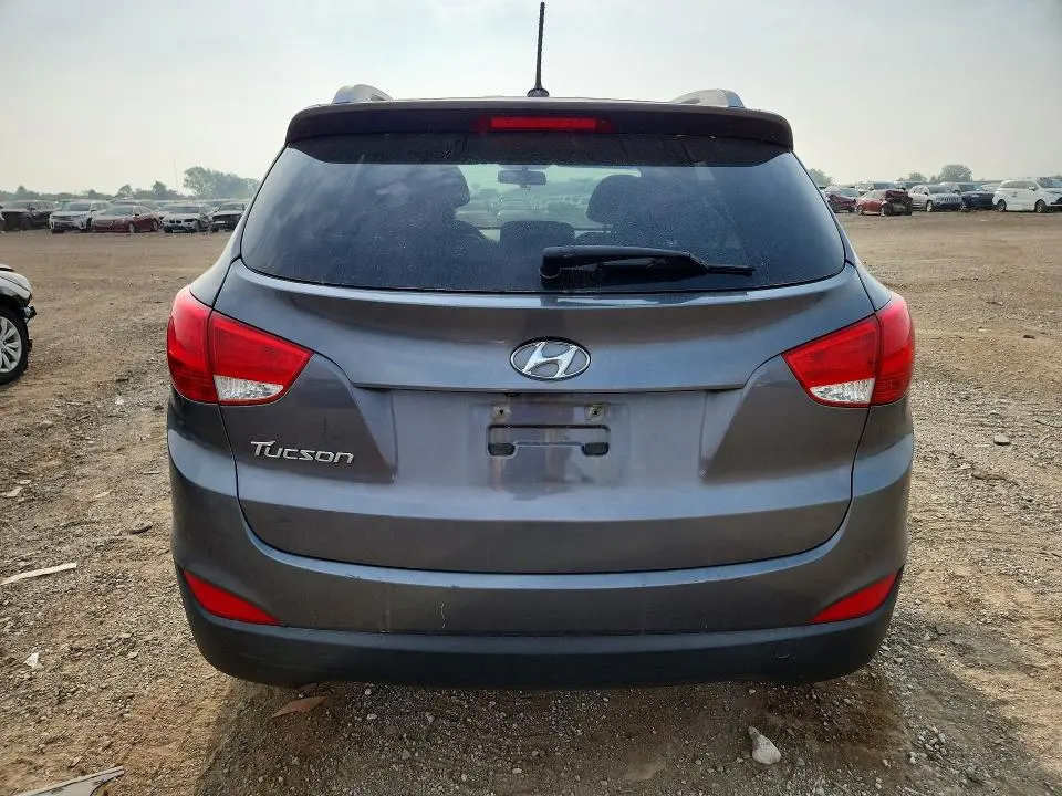 2014 HYUNDAI TUCSON SE  