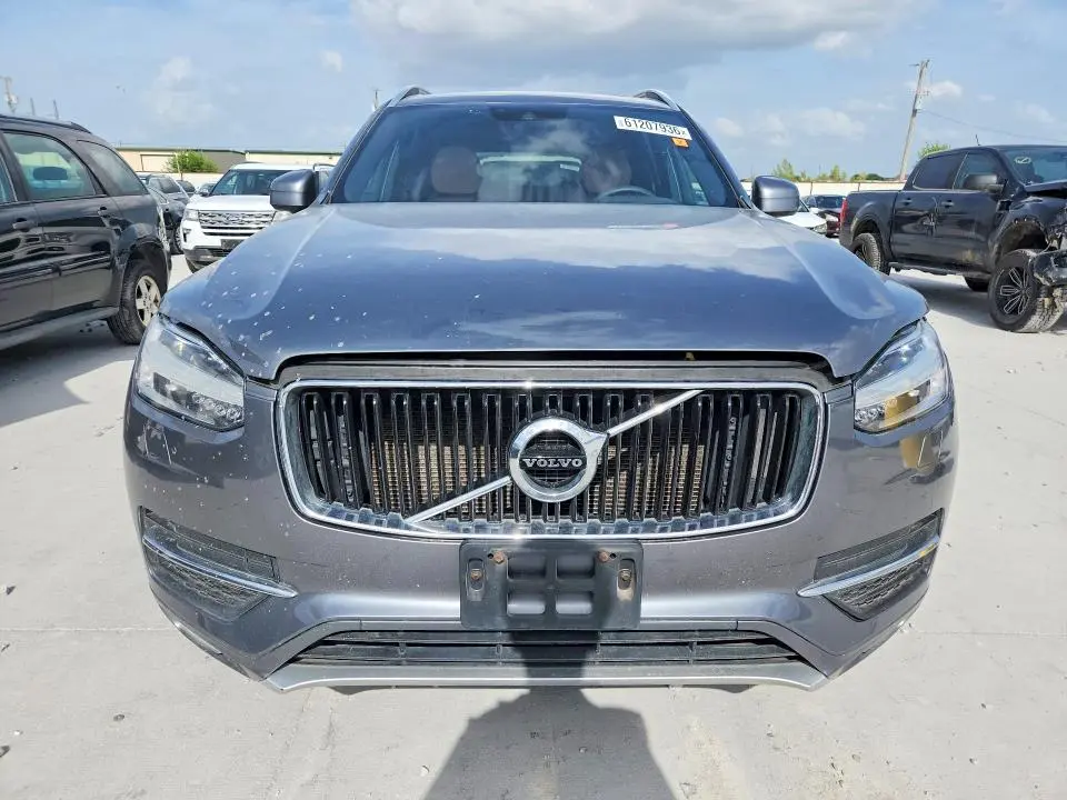 2018 VOLVO XC90 T6  