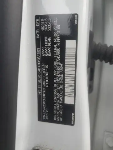 2017 VOLVO S60 PLATINUM  