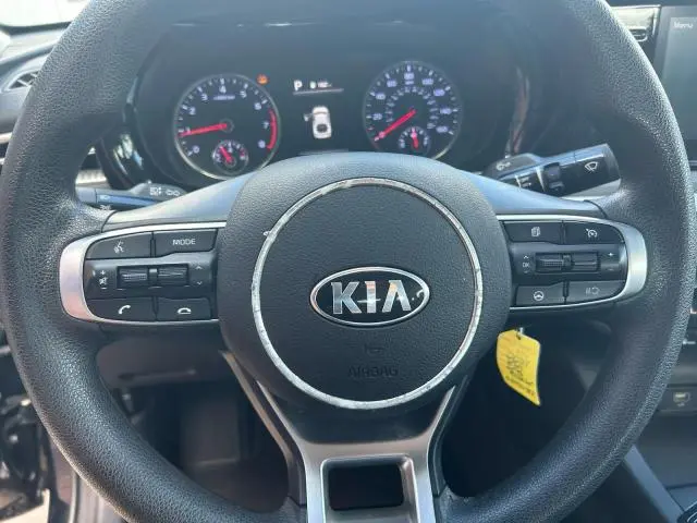 2021 KIA K5 LX  