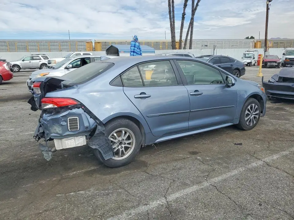2021 TOYOTA COROLLA LE  