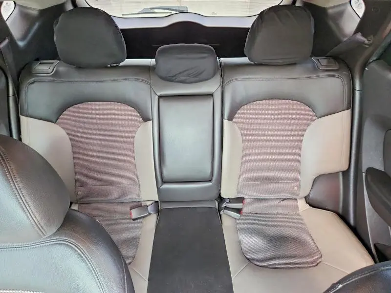 2011 HYUNDAI TUCSON GLS  