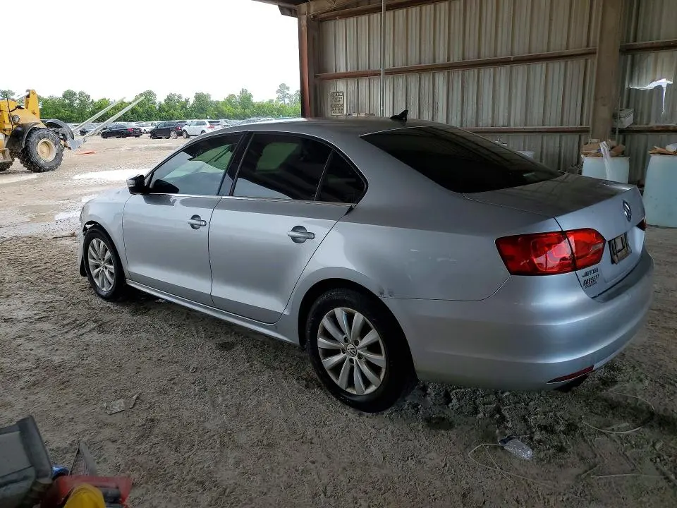 2014 VOLKSWAGEN JETTA SE  
