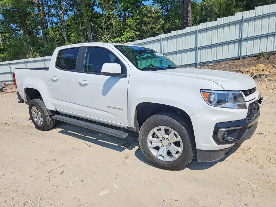 2022 CHEVROLET COLORADO LT  