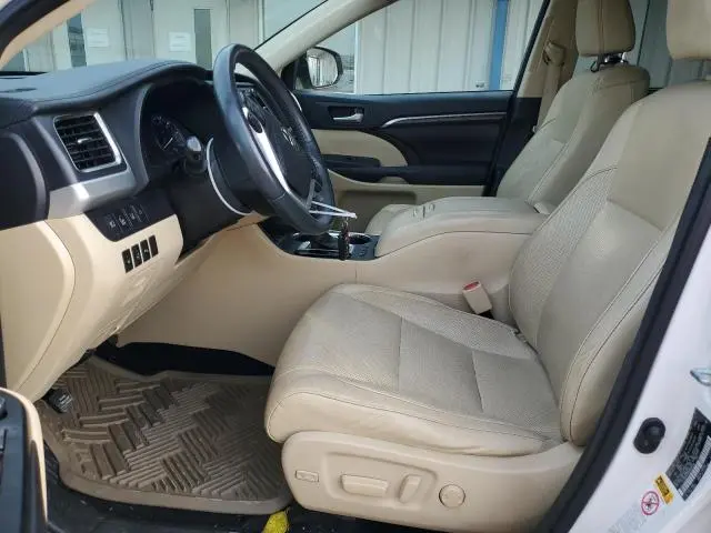 2016 TOYOTA HIGHLANDER LIMITED  