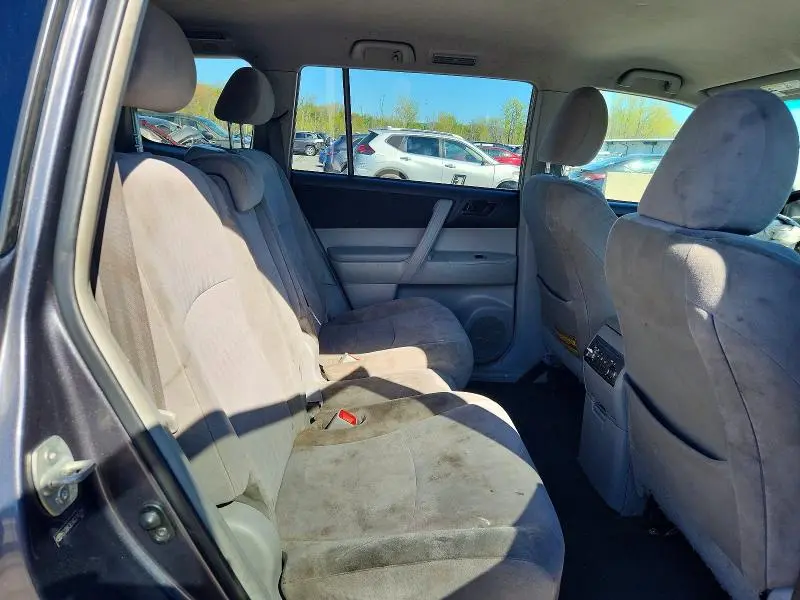 2012 TOYOTA HIGHLANDER BASE  