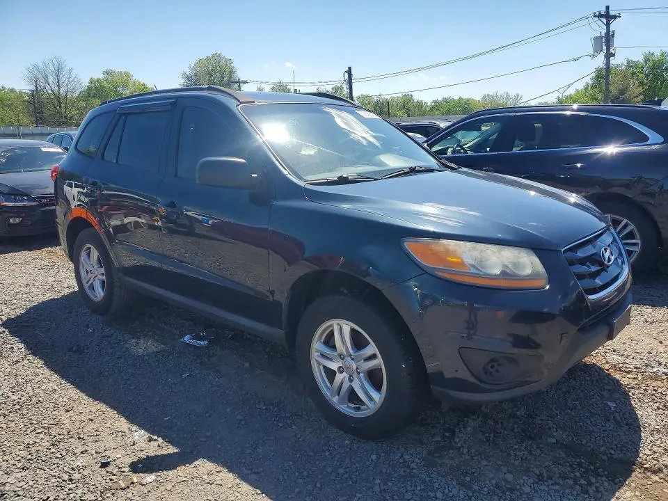 2011 HYUNDAI SANTA FE GLS  