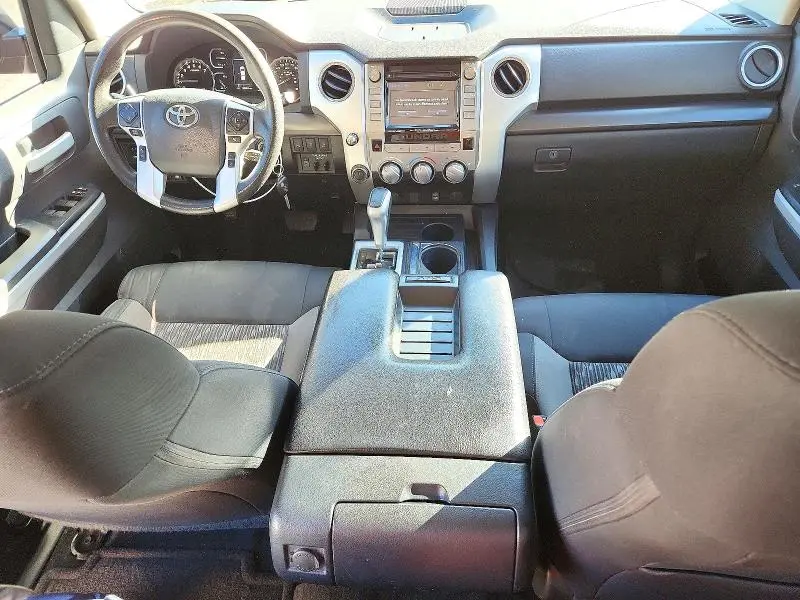 2019 TOYOTA TUNDRA SR5  
