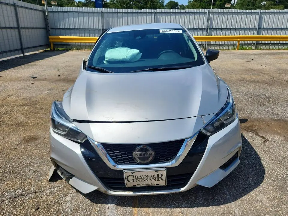 2021 NISSAN VERSA S  