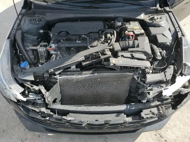 2022 HYUNDAI ELANTRA SEL  