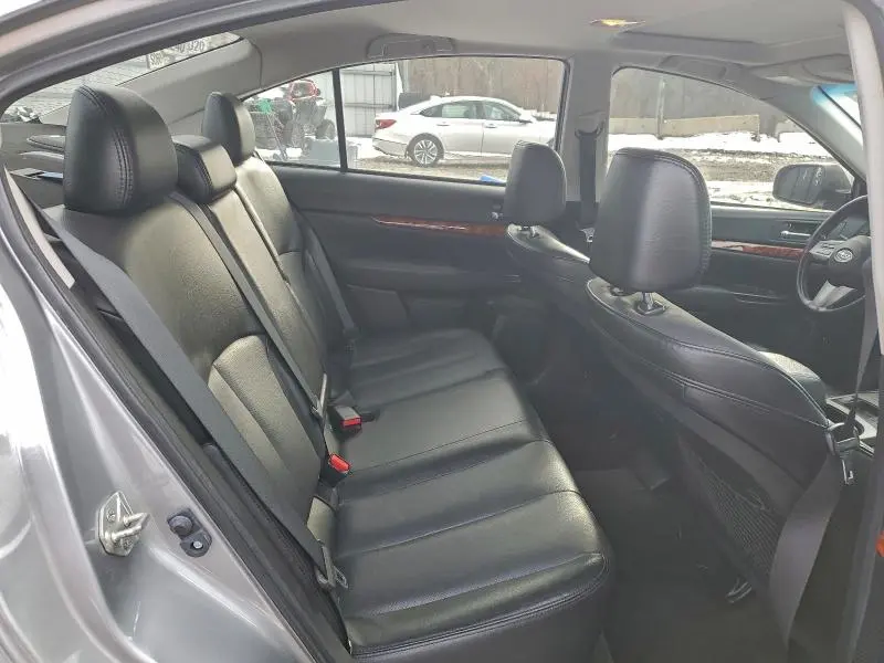 2011 SUBARU LEGACY 2.5I LIMITED  