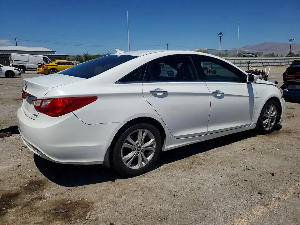 2011 HYUNDAI SONATA LIMITED  