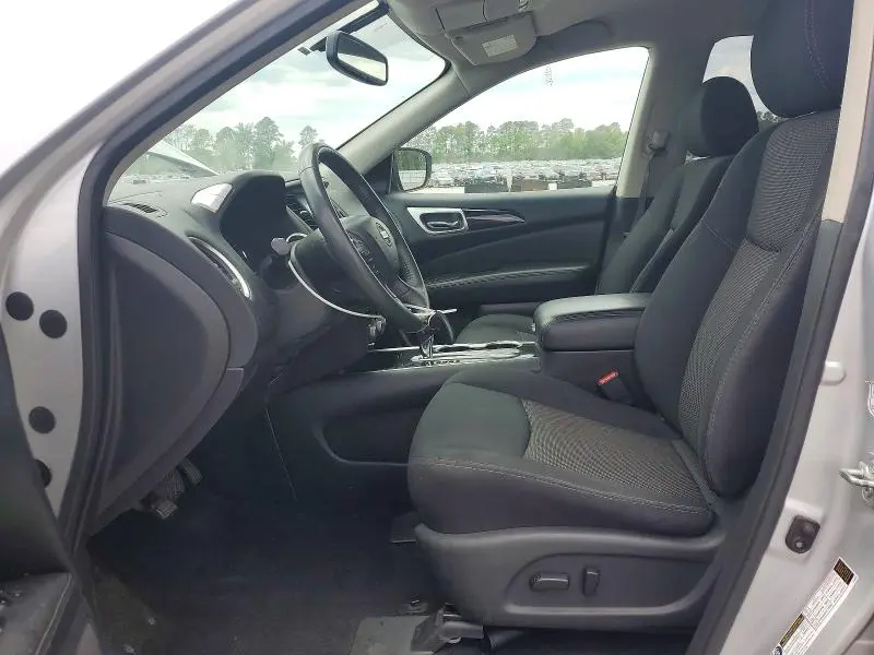 2018 NISSAN PATHFINDER SV  