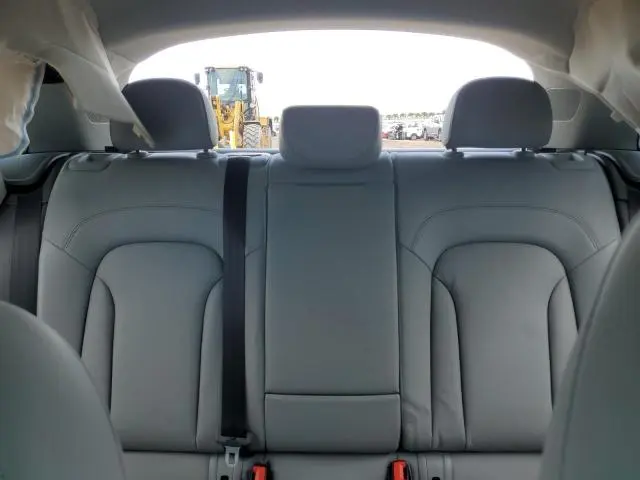 2017 AUDI Q3 PRESTIGE  