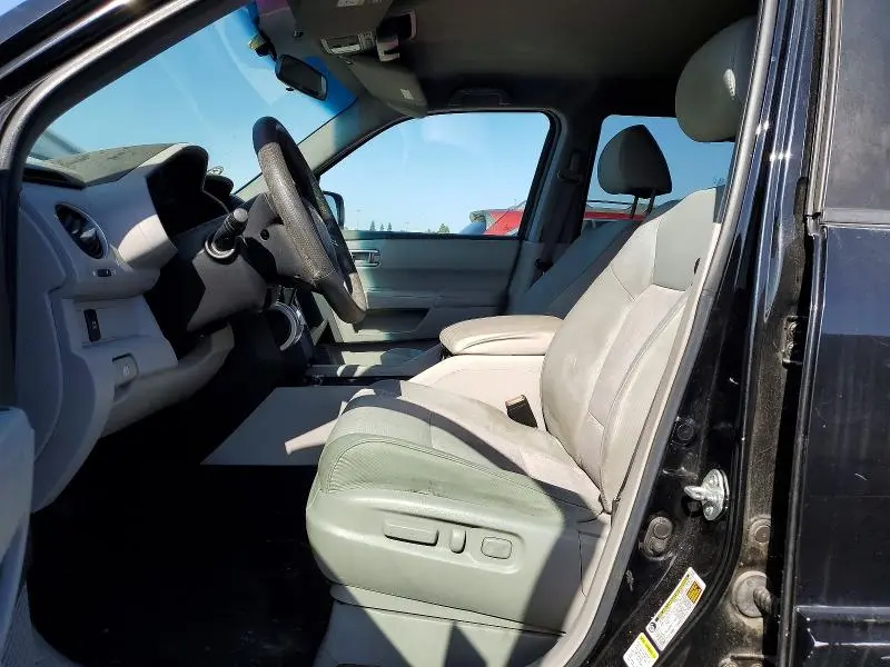 2011 HONDA PILOT EX  