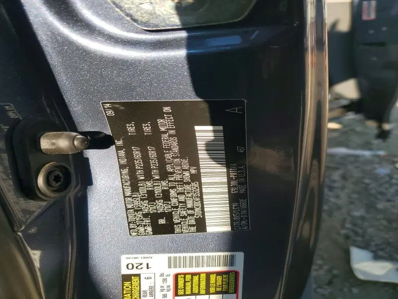 2015 TOYOTA SIENNA XLE 8-PASSENGER  