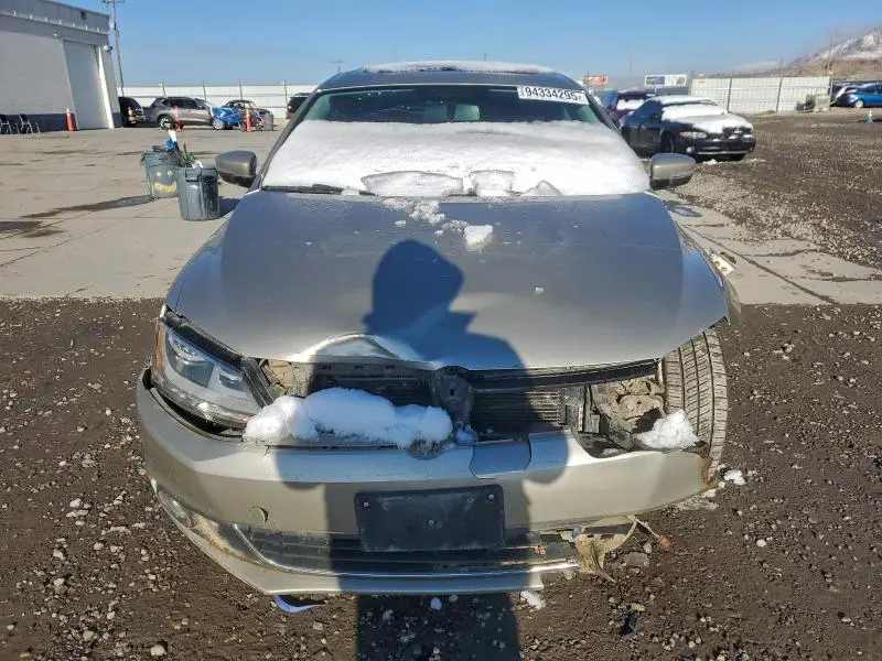 2013 VOLKSWAGEN JETTA TDI  