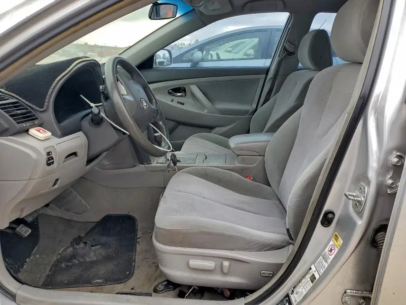 2010 TOYOTA CAMRY BASE  