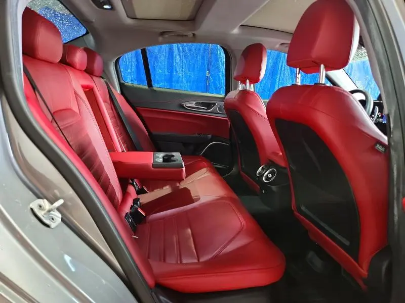 2019 ALFA ROMEO GIULIA TI  