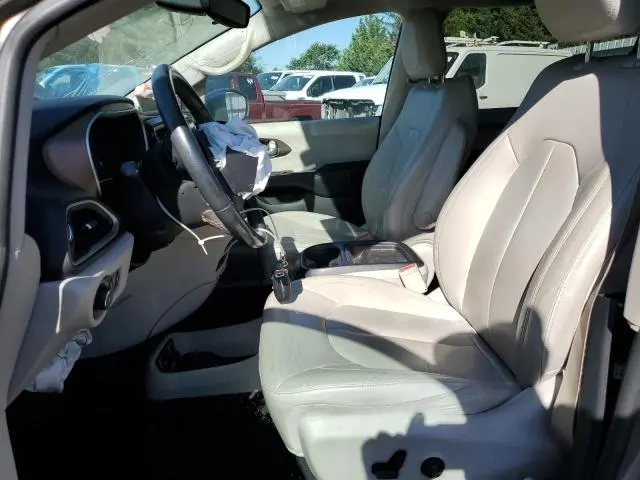 2017 CHRYSLER PACIFICA TOURING L  